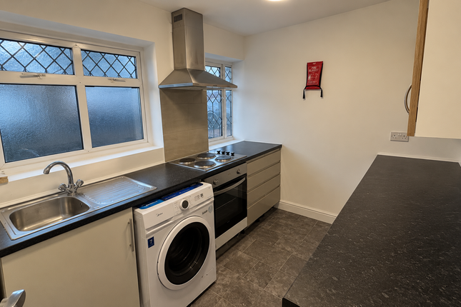 Room 1- 39 Brickfield Road, Thornton Heath photo 4