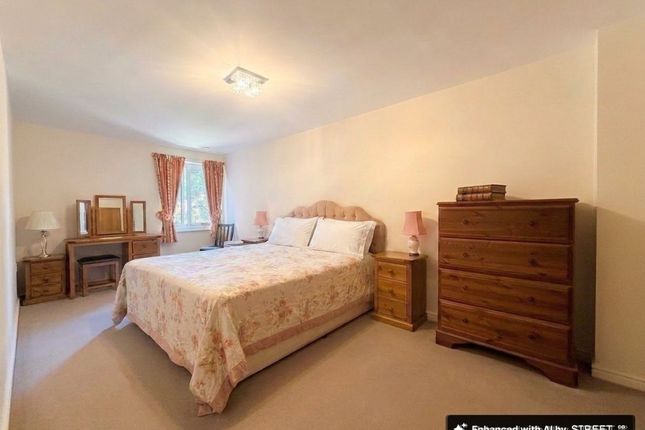 23 Haven Court Southampton Road, Southampton photo 4