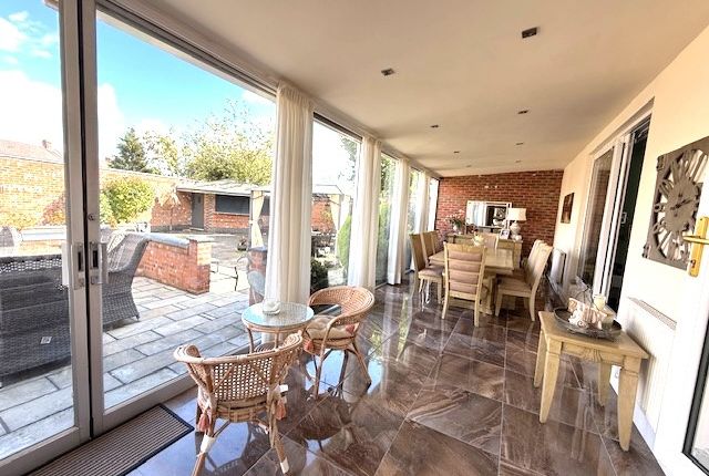 62, Ings Road, Hull, East Riding of Yorkshire, HU8 photo 3