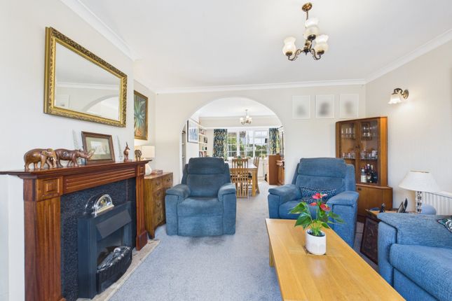 12, Bernards Way, High Wycombe photo 4