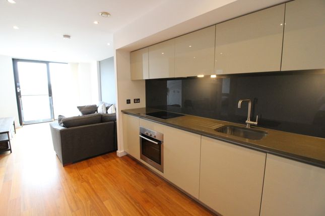 Flat to rent in City Loft, St Pauls Square, Sheffield