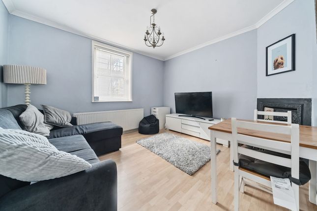 Flat 10, Elizabeth Court Park Terrace, Bognor Regis photo 3