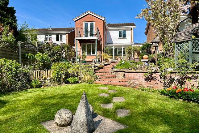 26, Strine Way, Newport photo 2