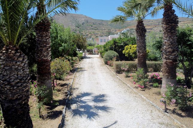 Villa for sale in Myra, Syros - Ermoupoli, Syros, Cyclade Islands, South Aegean, Greece