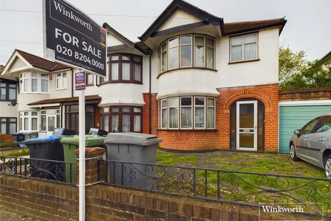 End terrace house for sale in Boycroft Avenue, Kingsbury, London