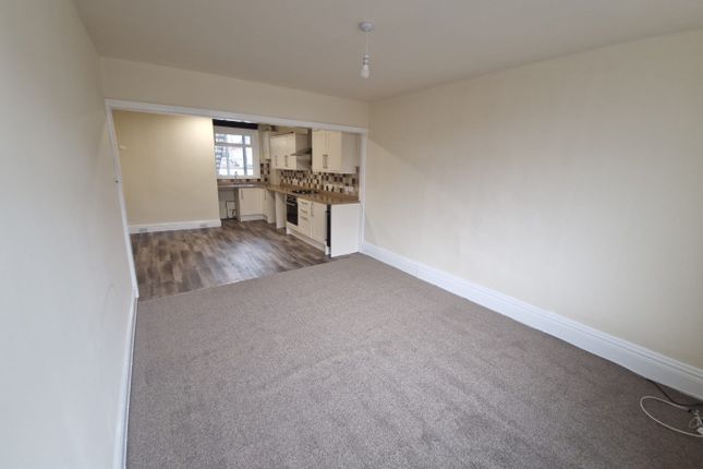 A, 22, Red Bank Road, Blackpool photo 3