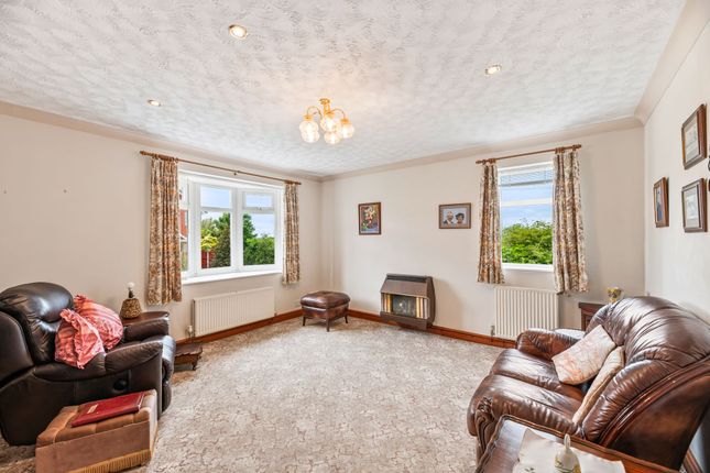 Westerly, Hawthorne Road, Frodsham photo 2
