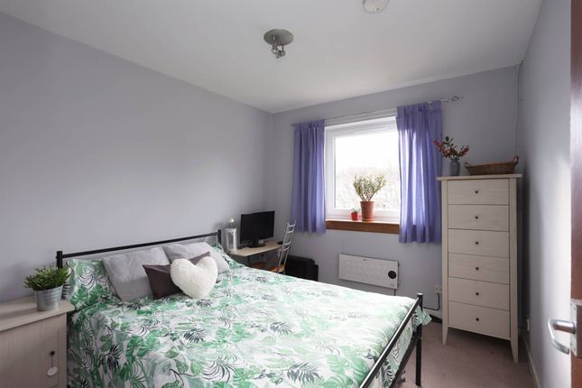 Flat for sale in Shirra Place, Falkirk