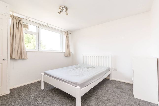 Thumbnail Flat to rent in Maskell Road, Earlsfield, London