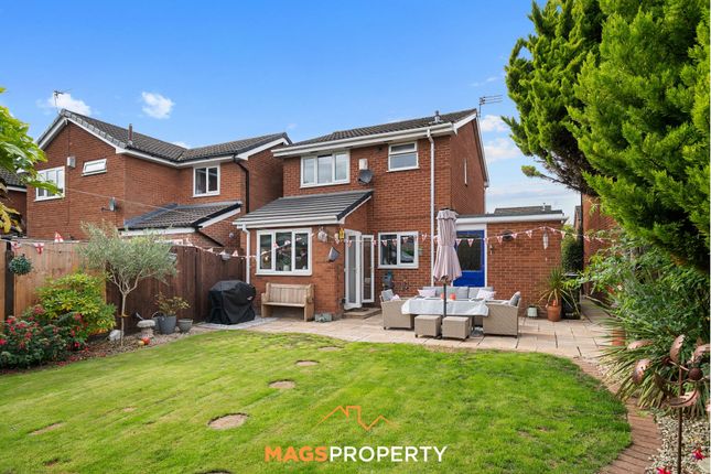 15 Addingham Avenue, Widnes photo 3