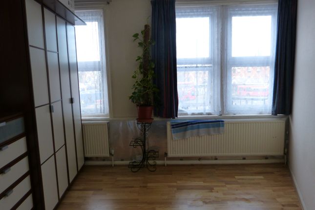 2a North End Road, London photo 4