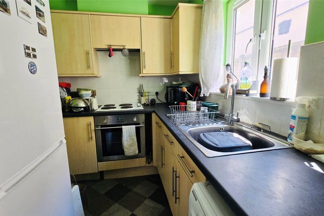 Flat 1 1-2 Norfolk House,, Wick Street, Littlehampton photo 4