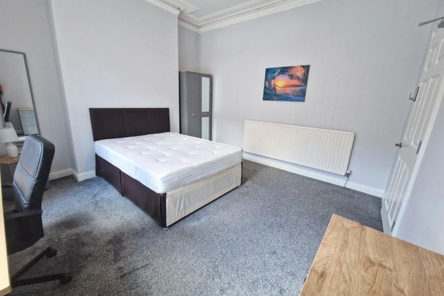 Studio flat on Room 1, 87, Croydon Road, Newcastle Upon Tyne, £515/mo