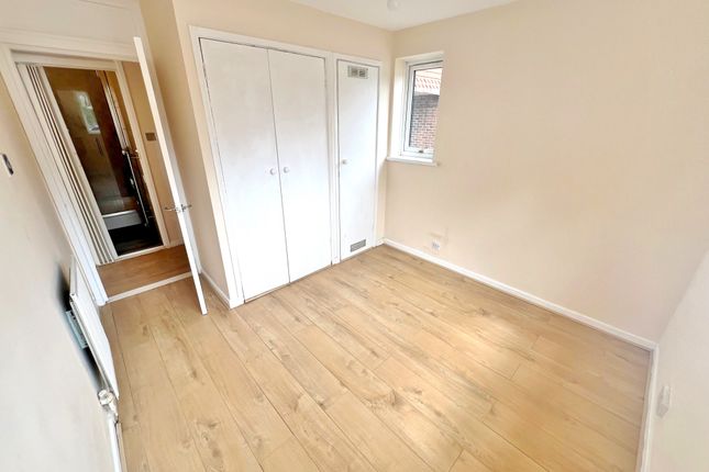 Flat 2 Wellington Court, 26, Waterloo Road, Havant photo 3