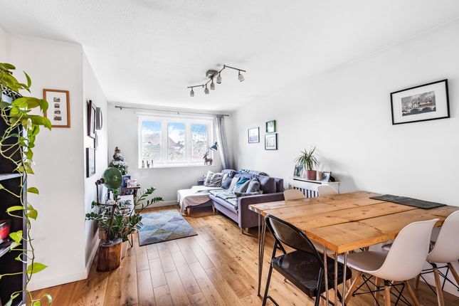 Living Area x2
