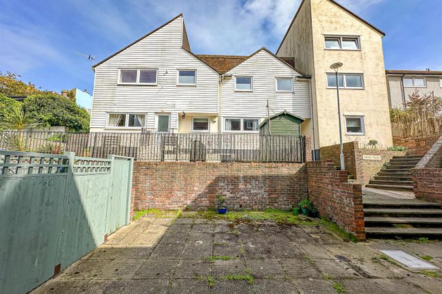 Flat for sale in Strongs Passage, Hastings