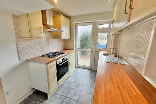 3, Marlborough Closes, Saltash photo 4