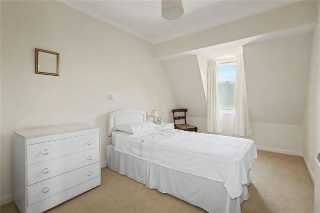 Flat 36, Homeworth,, Mount Hermon Road, Surrey photo 4