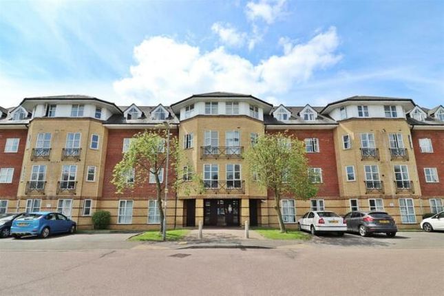 Thumbnail Flat to rent in Dexter Close, St.Albans