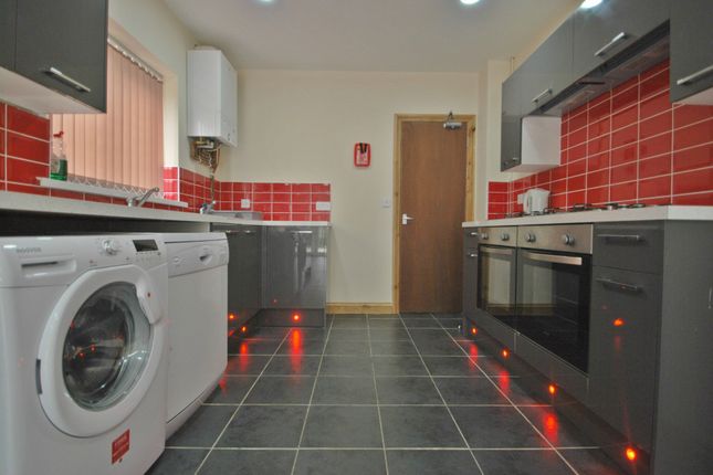 Woodville Road, Cardiff photo 3