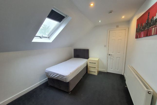 Thumbnail Room to rent in Queens Road, Doncaster