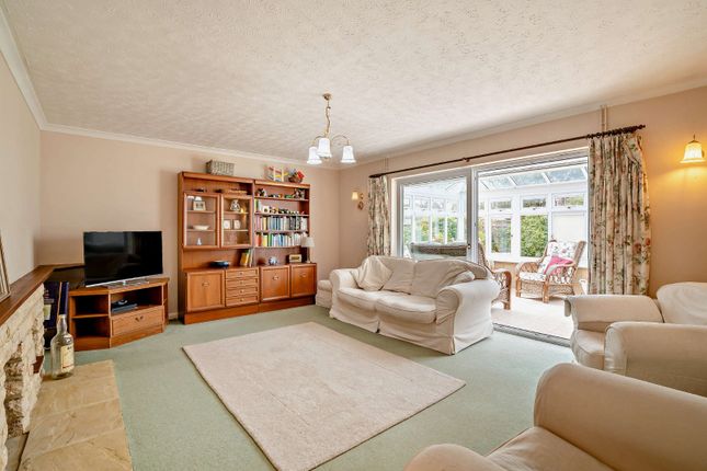 35, Kingsmead, Gloucestershire photo 3