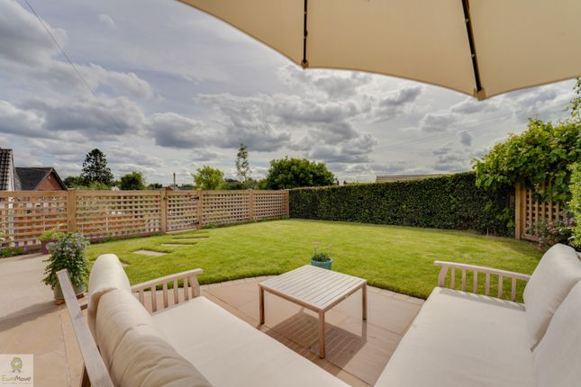 Jalna, Top Road, Acton Trussell, Stafford photo 3