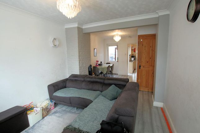 568, Oxford Road, Reading photo 2