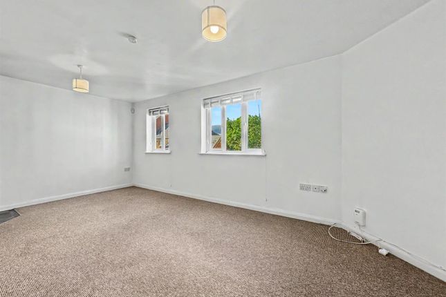 40, Westminster Avenue, Nottingham photo 4