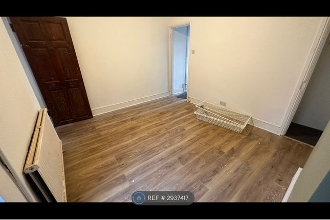Upper Luton Road, Chatham photo 5