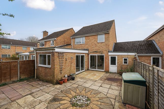 Link-detached house for sale in Campion Close, Carterton, Oxfordshire
