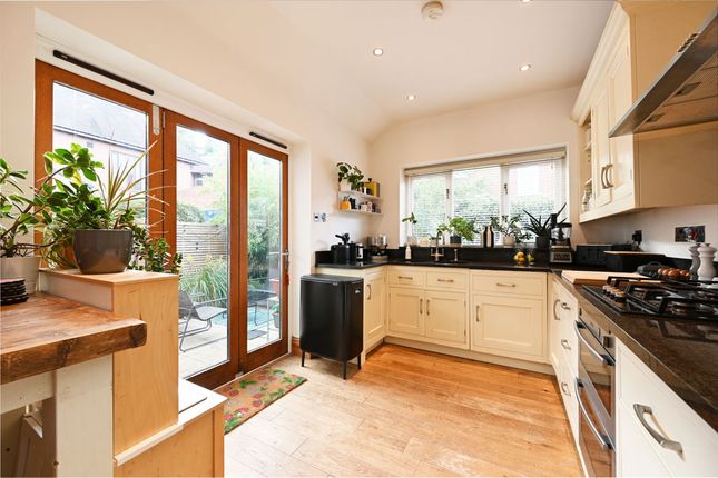 28, Meadow Head, Sheffield photo 2