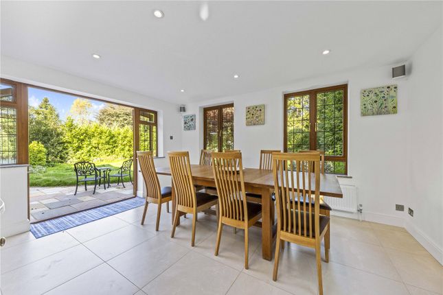 Starnberg,, Grantley Avenue, Guildford photo 4