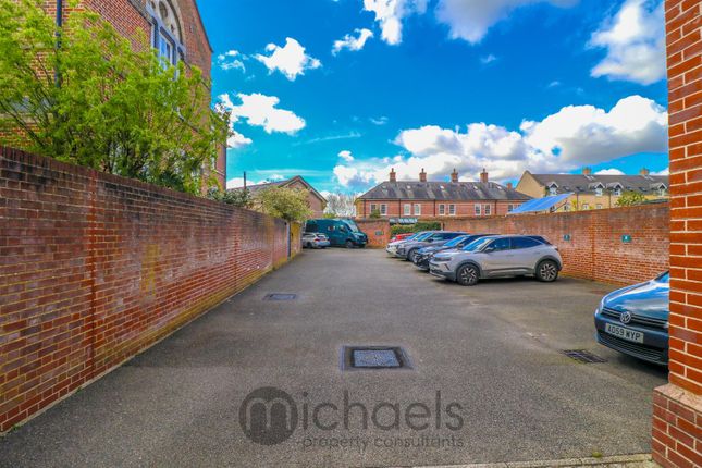 Flat to rent in Sergeants Mess, Cavalry Road, Colchester