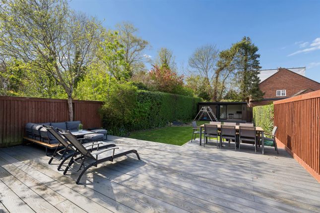 66, Loom Lane, Radlett photo 2