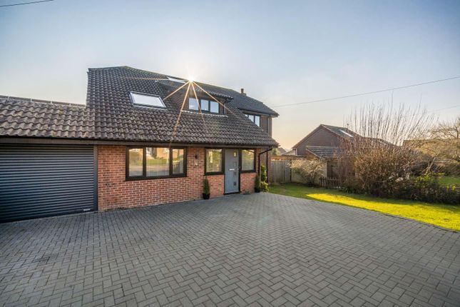 Thumbnail Detached house for sale in Meadow Way, Sandown