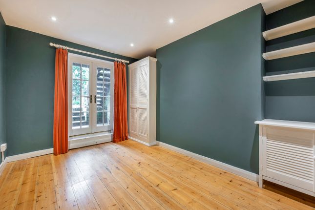 Terraced house to rent in Gaisford Street, Kentish Town