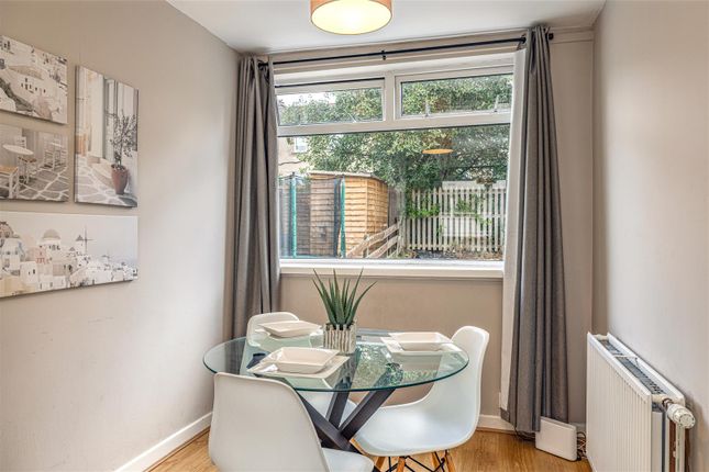 4, Forest Road, Galashiels photo 4