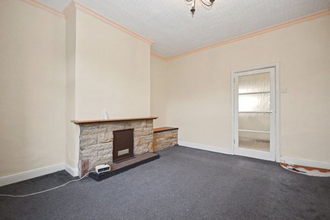 12, Agbrigg Road, West Yorkshire photo 2