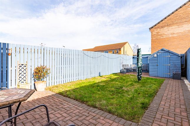End terrace house for sale in Redshank Drive, Scunthorpe