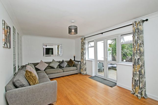 1, Penpont Road, Cornwall photo 2