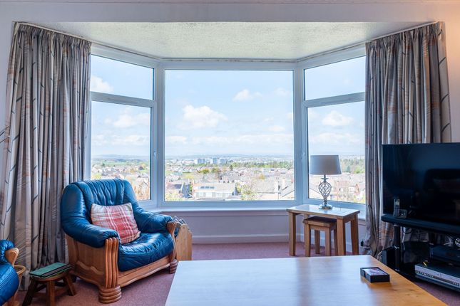 56 Baberton Crescent, Juniper Green photo 3