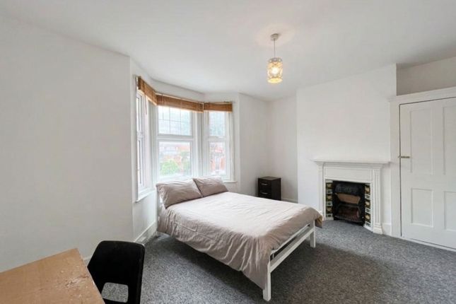 29 Riley Road, Brighton photo 2