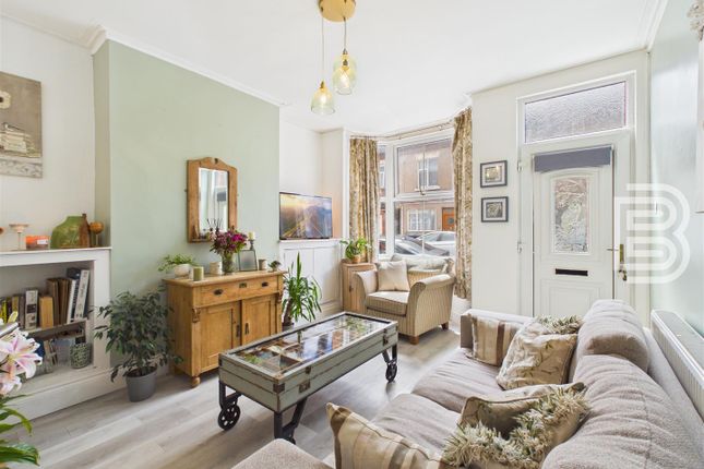 26, Worcester Street, Rugby photo 2