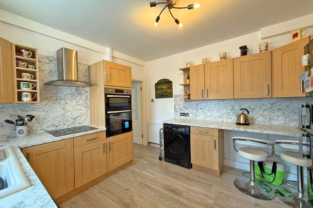 4, Churchill Court, Sandybed Lane, Scarborough photo 3