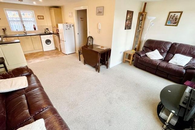 Flat for sale in Nero Way, North Hykeham, Lincoln