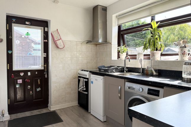 30, Wilby Avenue, Bolton photo 3
