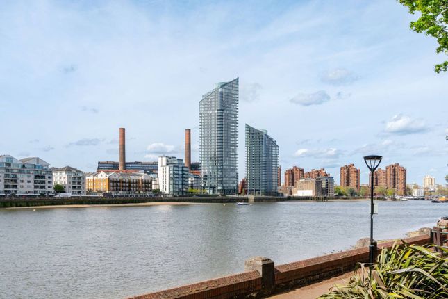 Thumbnail Flat for sale in Chelsea Waterfront, Chelsea, London