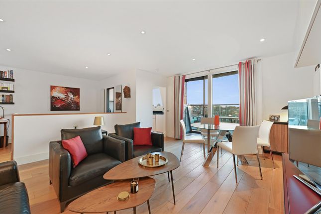 Thumbnail Flat for sale in Sinclair Road, London