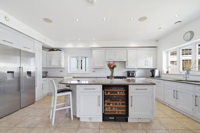Blackthorn House, West End Lane, Hatfield photo 3